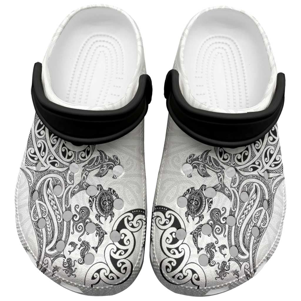 New Zealand Sea Animals with Maori Tribal Tattoo Clogs Shoes White Color LT03