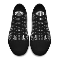 New Zealand Taiaha Maori Low Top Shoes Kiwikiwi Minimalist Silver Fern Tukutuku Motif