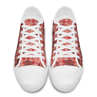 Red Palaka Hawaii Cowboy Low Top Shoes Puakenikeni Lei Paniolo Papale Seamless Vibes - Polynesian Pride