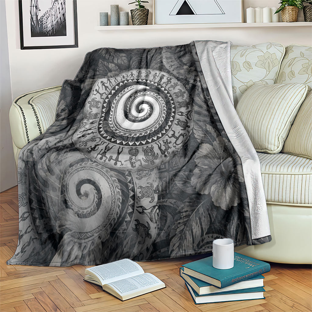 Hawaiian Piko Blanket Cultural Anchor Connect Your Roots Ocean Waves TS04 Black Grey - Polynesian Pride