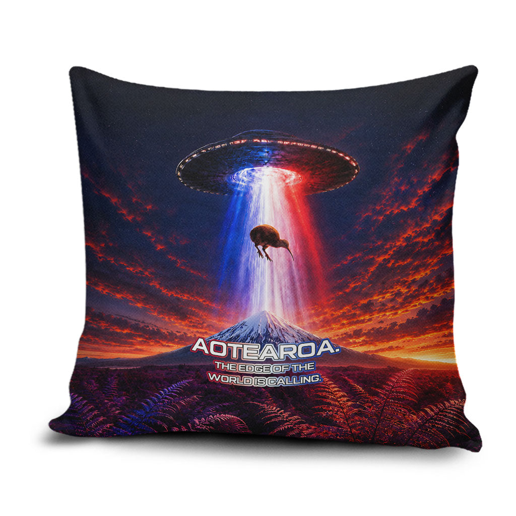 New Zealand Aotearoa Kiwi UFO Pillow Cover Sci-Fi Galaxy Sunset Sky Tower And Mountain