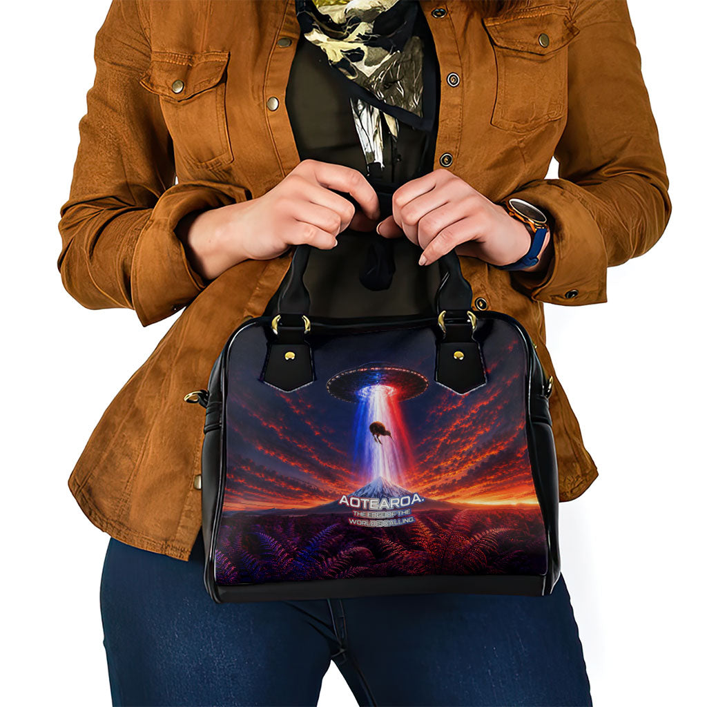 New Zealand Aotearoa Kiwi UFO Shoulder Handbag Sci-Fi Galaxy Sunset Sky Tower And Mountain