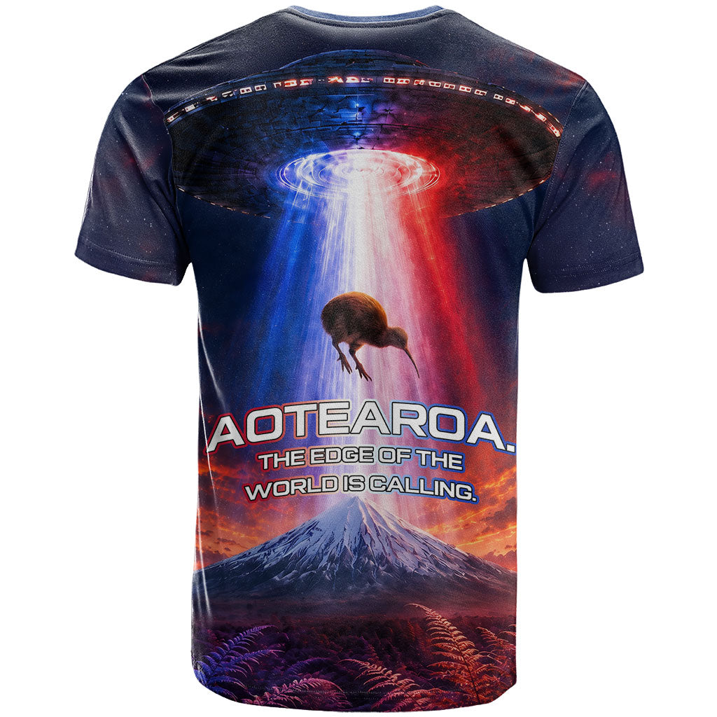 New Zealand Aotearoa Kiwi UFO T Shirt Sci-Fi Galaxy Sunset Sky Tower And Mountain
