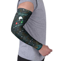 New Zealand is Calling and I Must Go Arm Sleeves Kiwi Bird Silhouette TS04 - Polynesian Pride