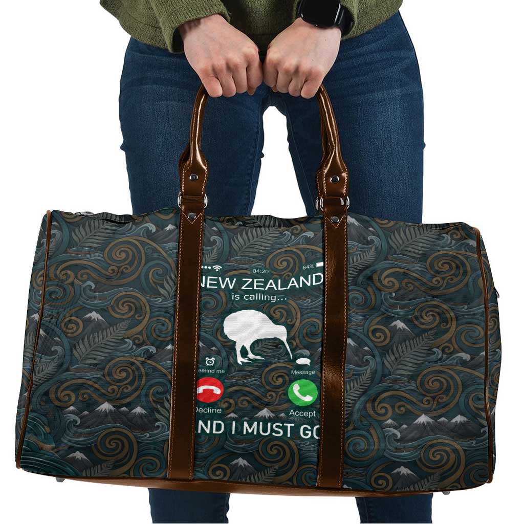 New Zealand is Calling and I Must Go Travel Bag Kiwi Bird Silhouette