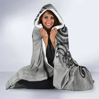 Chur Bro Shaka Sign Hooded Blanket New Zealand Koru Colorful Graffiti Splash TS04 - Polynesian Pride