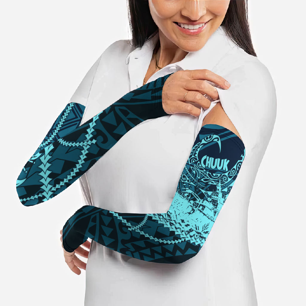 Chuuk Deep Into Truk Lagoon Arm Sleeves Polynesian Tribal Pattern Wreck Diving Teal Ship Art