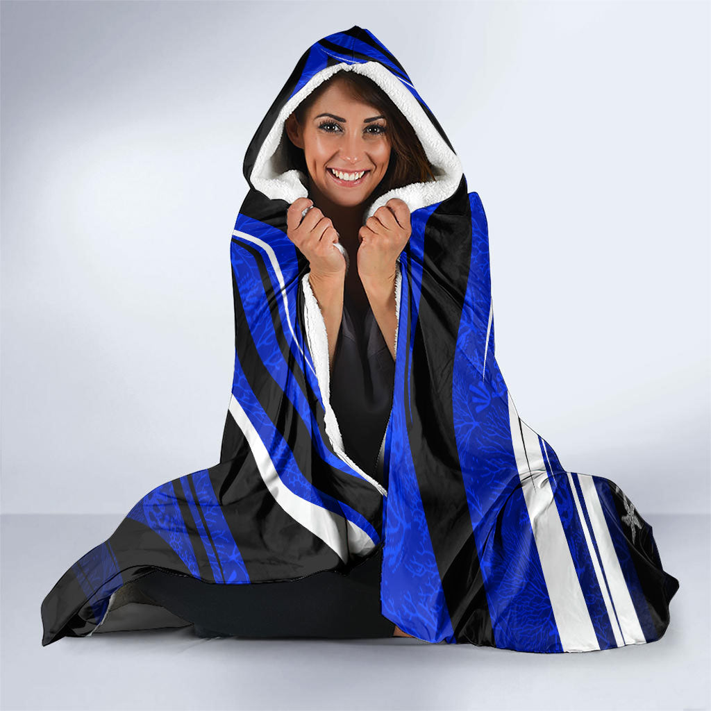 Kosrae Deep Sea Scuba Diving Hooded Blanket Blue Hole Beneath The Surface Coral Reef Graphic Art