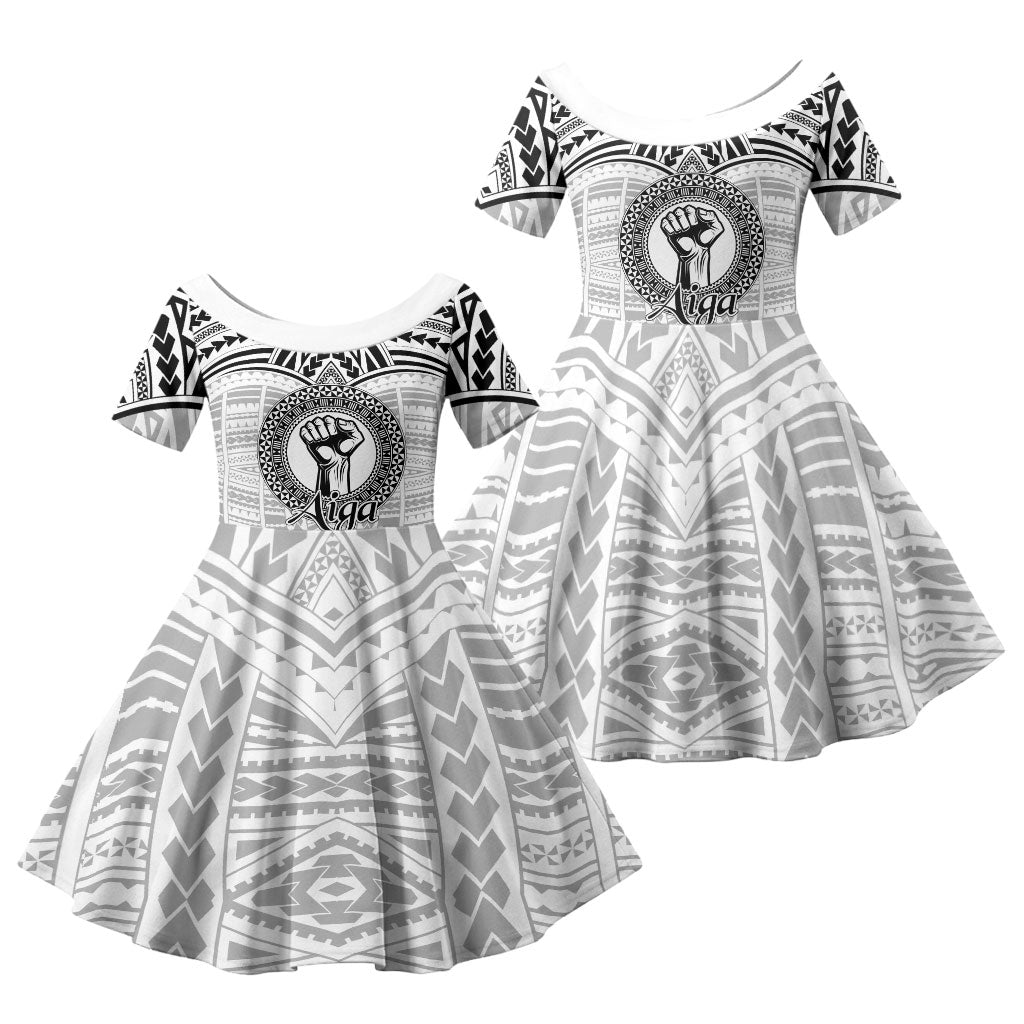 Aiga Samoa Raised Fist Family Matching Off Shoulder Short Dress and Hawaiian Shirt Polynesian Tribal Tattoo Art Family Pride TS04 Daughter's Dress White Black - Polynesian Pride