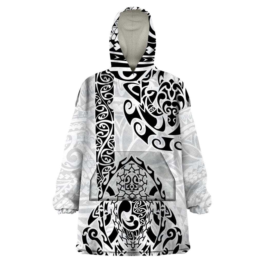 Hawaii Wearable Blanket Hoodie with Polynesian Turtle TS04 One Size Black White - Polynesian Pride