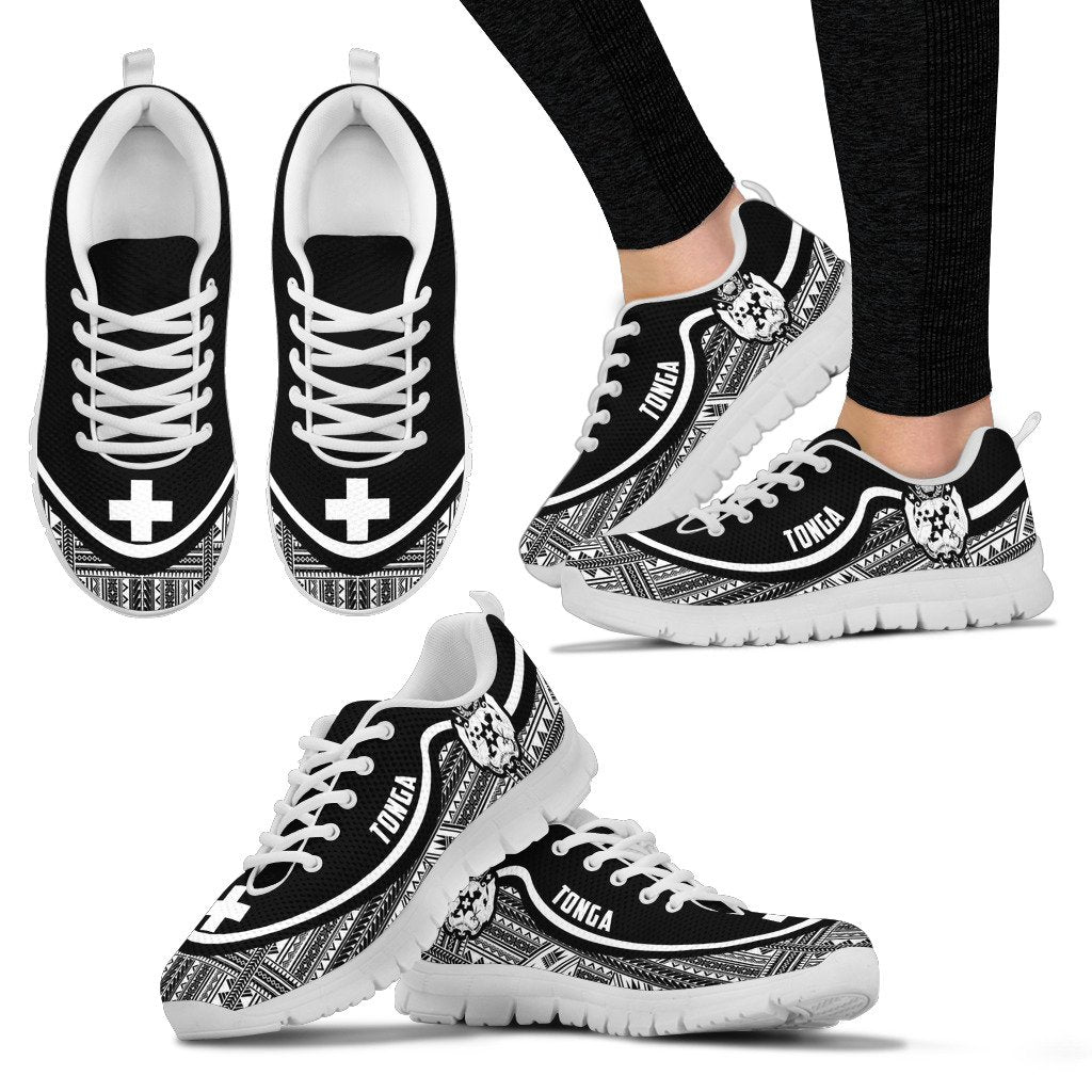 Tonga Wave Sneakers - Polynesian Pattern Black White Color Women's Sneakers - White - Tonga White - Polynesian Pride