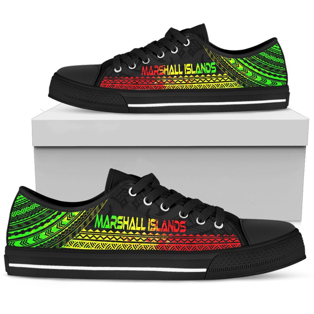 Marshall Islands Low Top Shoes - Polynesian Reggae Chief Version - Polynesian Pride