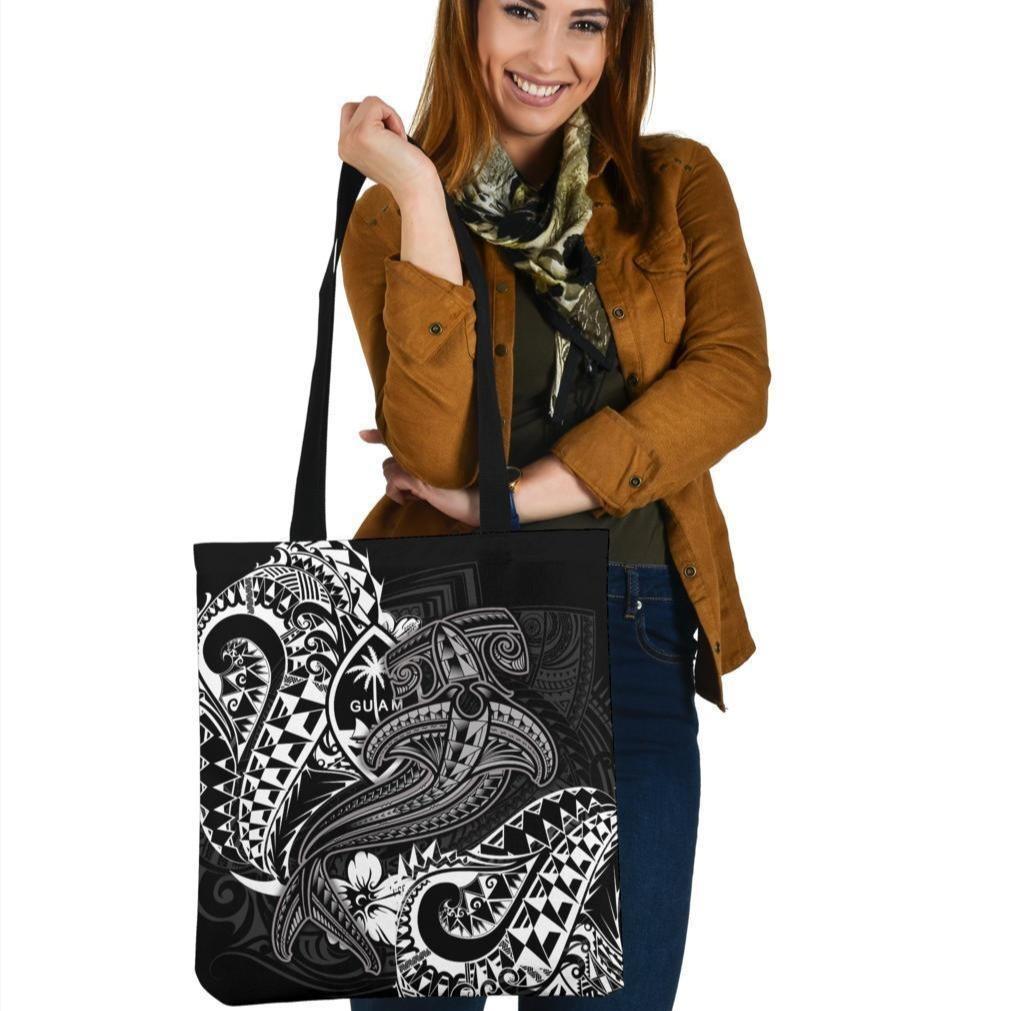 Guam Polynesian Tote Bags - White Shark Polynesian Tattoo Tote Bag One Size White - Polynesian Pride