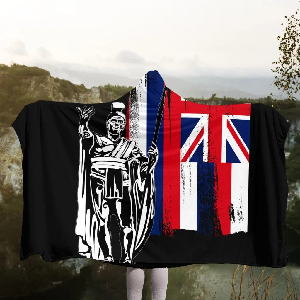 Polynesian Pride Clothing - Hawaii King Flag Hooded Blanket - Polynesian Pride