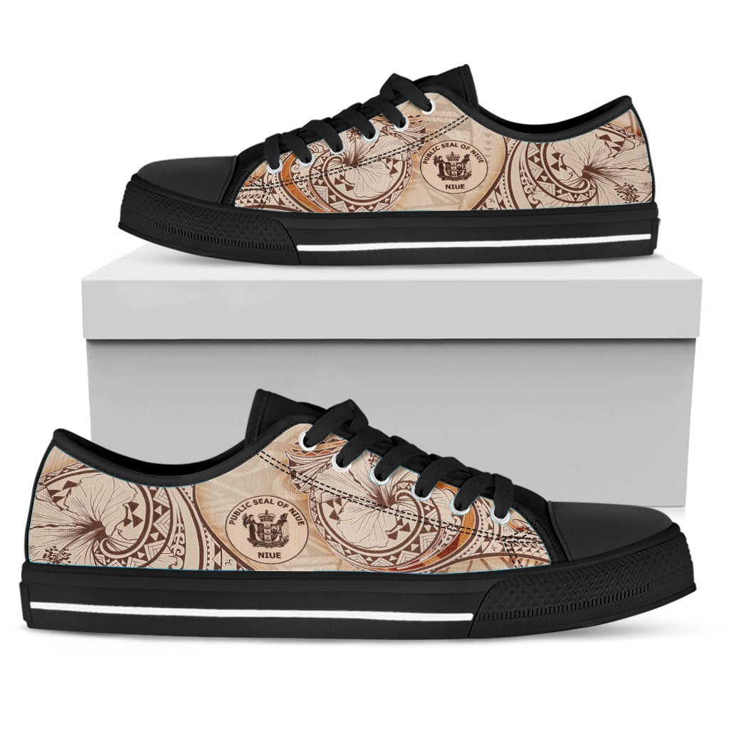 Niue Low Top Shoes - Hibiscus Flowers Vintage Style - Polynesian Pride