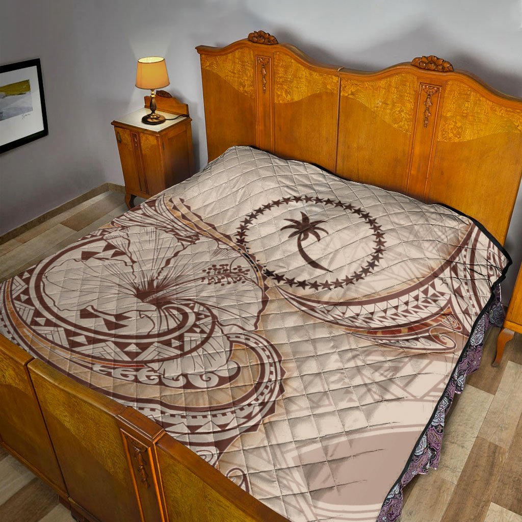 Chuuk State Premium Quilt - Hibiscus Flowers Vintage Style - Polynesian Pride