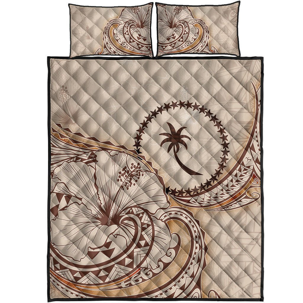 Chuuk Quilt Bed Set - Hibiscus Flowers Vintage Style - Polynesian Pride