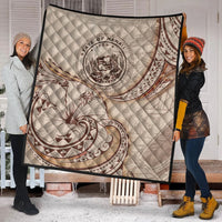 Hawaii Premium Quilt - Hibiscus Flowers Vintage Style - Polynesian Pride