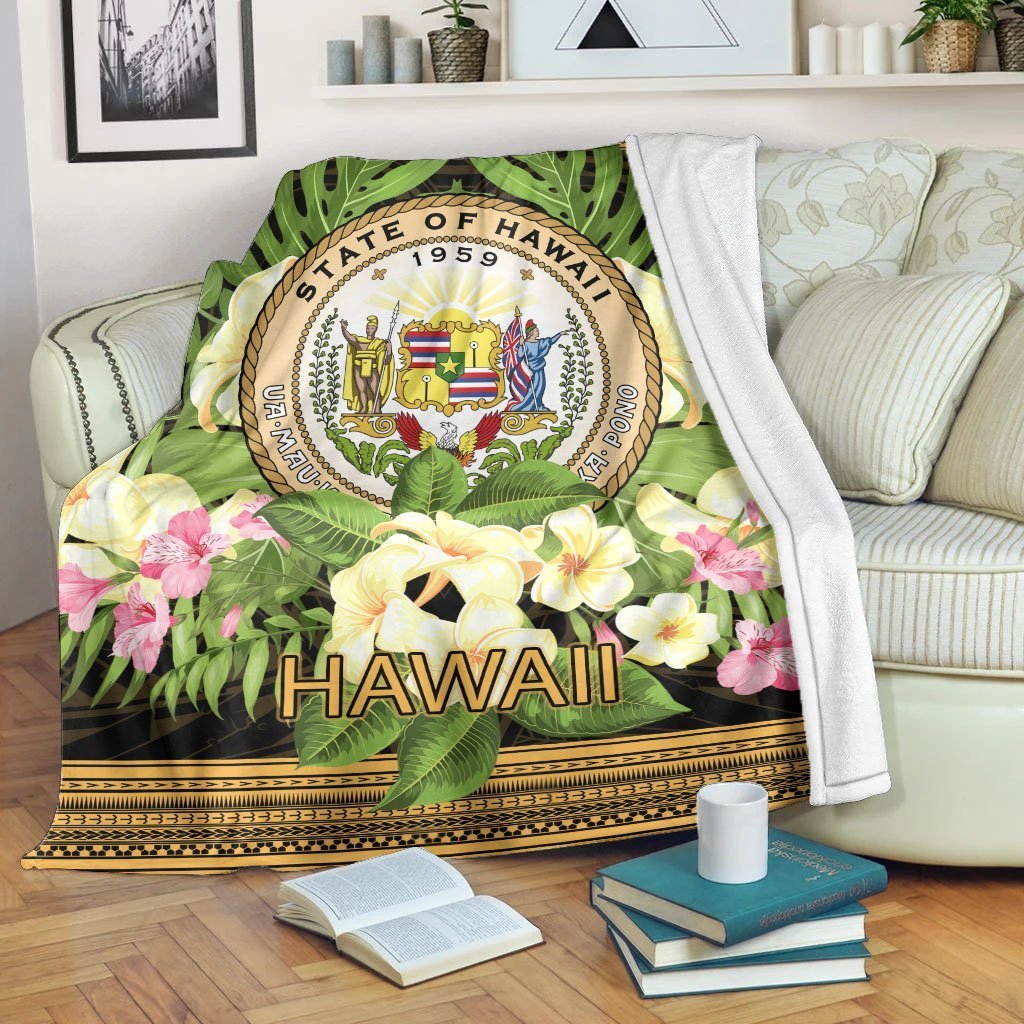 Hawaii Premium Blanket - Polynesian Gold Patterns Collection White - Polynesian Pride