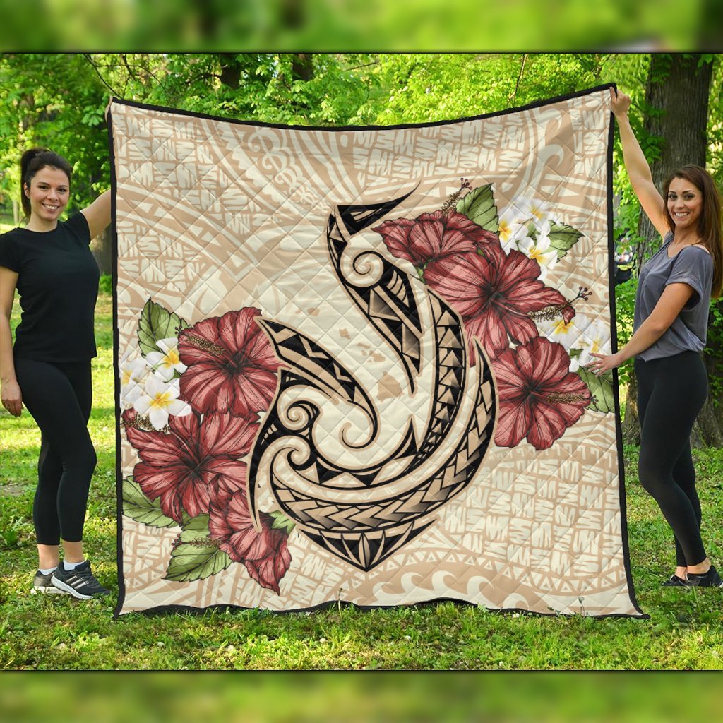 Hawaii Fish Hook Hibiscus Plumeria Polynesian Premium Quilts - AH Black - Polynesian Pride