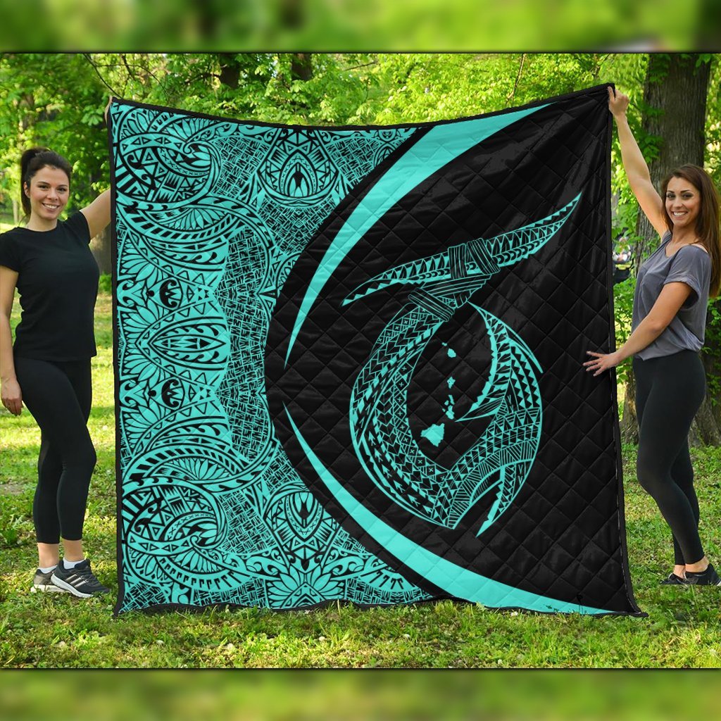 Hawaii Fish Hook Polynesian Premium Quilts - Circle Style Turquoise - AH Black - Polynesian Pride