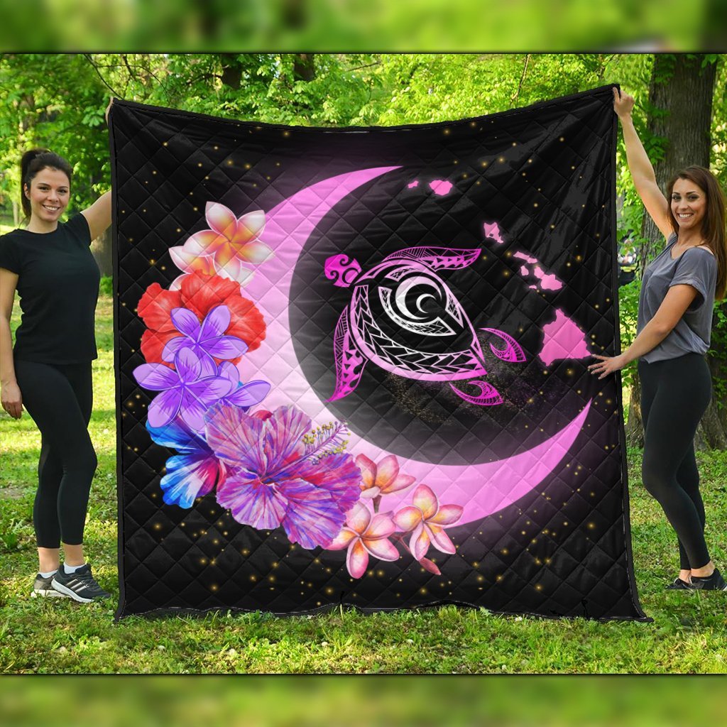 Hawaii Map Moon Star Turtle Plumeria Hibiscus Premium Quilts - AH Black - Polynesian Pride