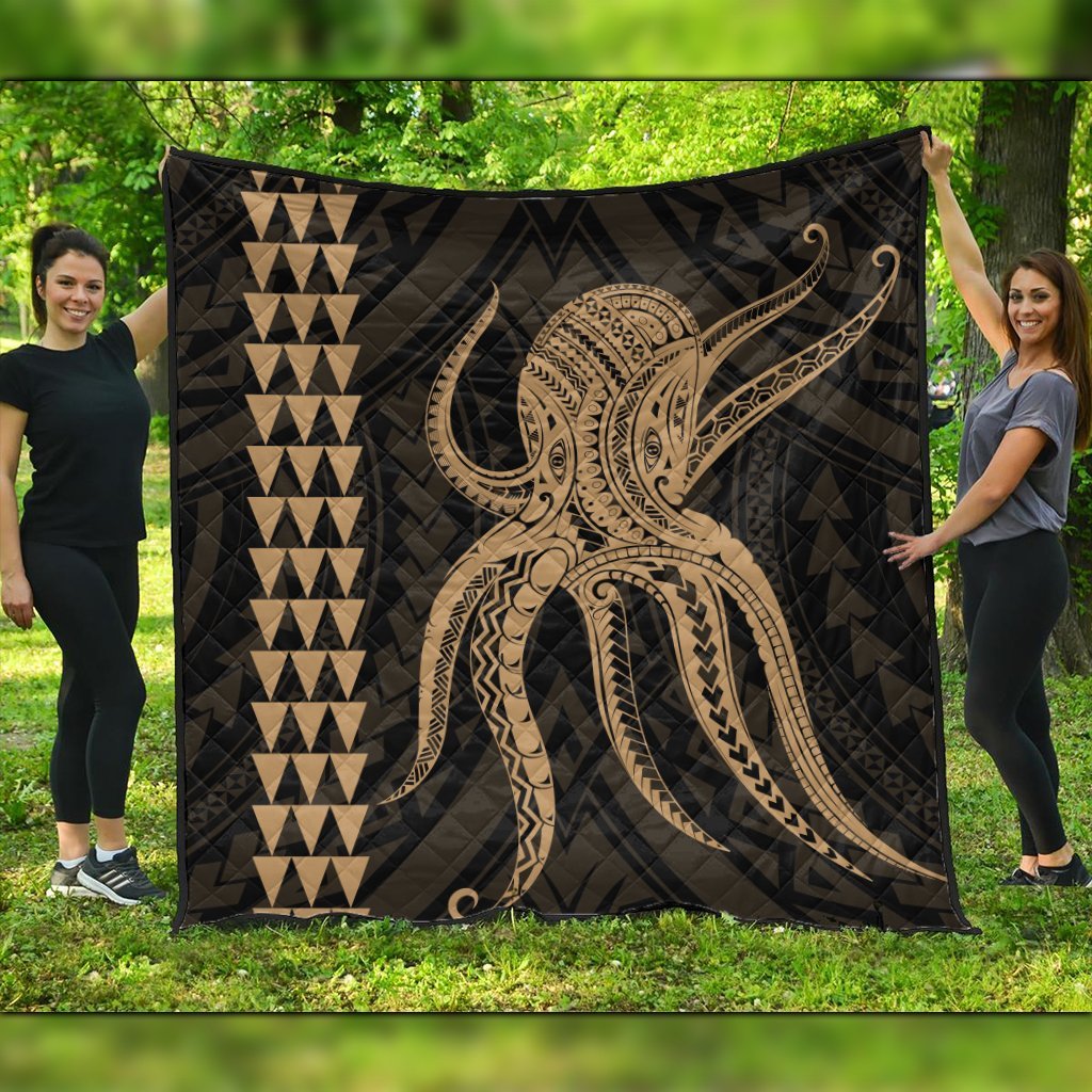 Hawaii Octopus KaKau Polynesian Premium Quilts - Gold - AH Black - Polynesian Pride