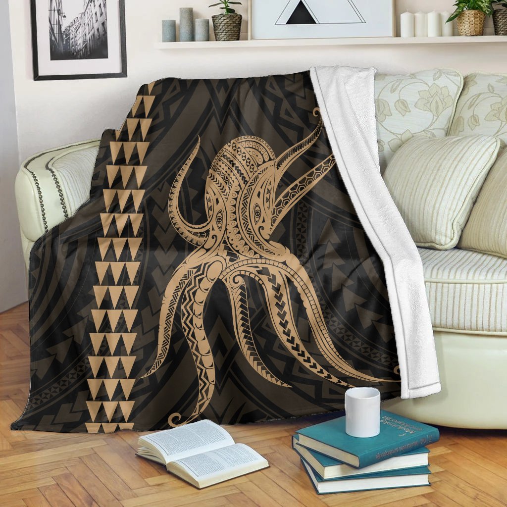 Hawaii Octopus KaKau Polynesian Premium Blankets - Gold - AH White - Polynesian Pride