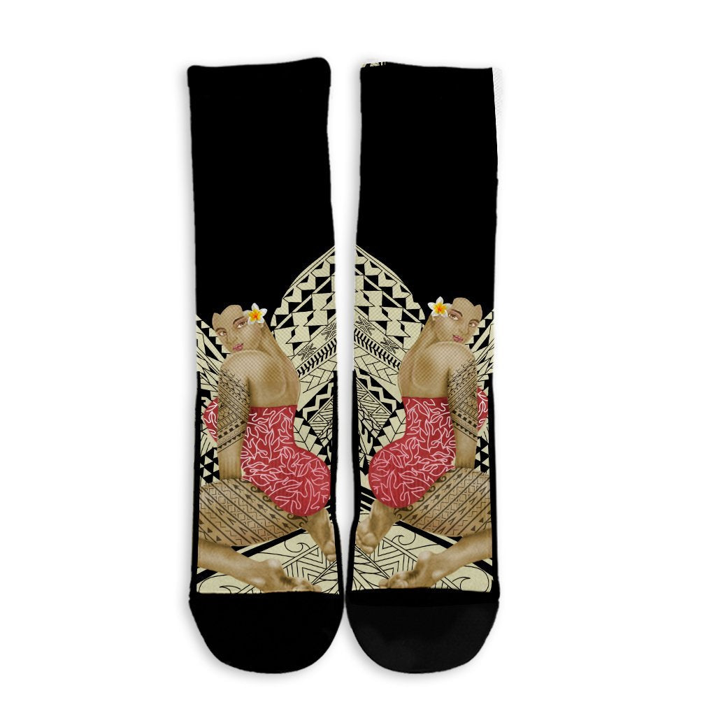 Hawaii Polynesian Hula Girl Wearing Plumeria Crew Socks - AH - Polynesian Pride