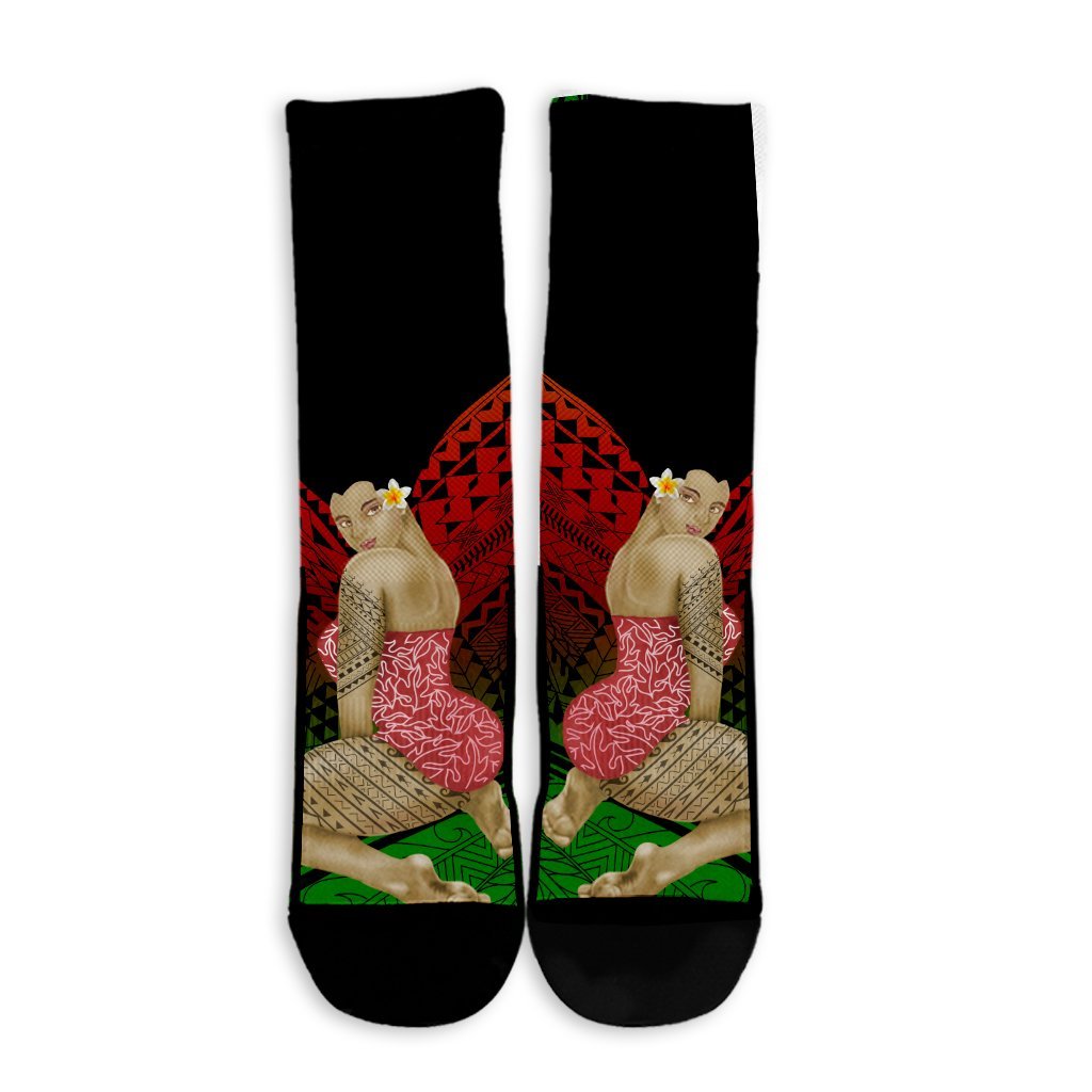 Hawaii Polynesian Hula Girl Wearing Plumeria Crew Socks Reggae - AH - Polynesian Pride