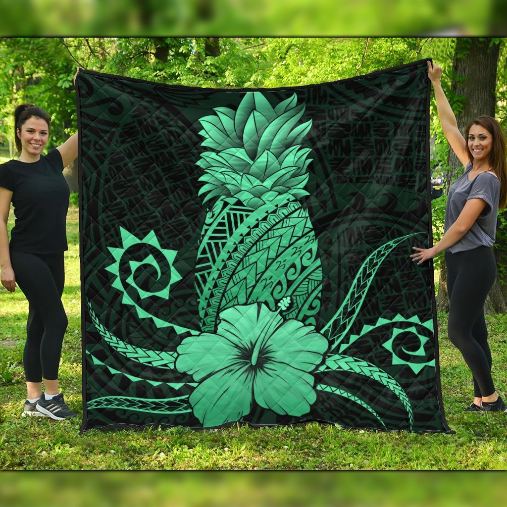 Hawaii Polynesian Pineapple Hibiscus Premium Quilts - Green - AH Black - Polynesian Pride