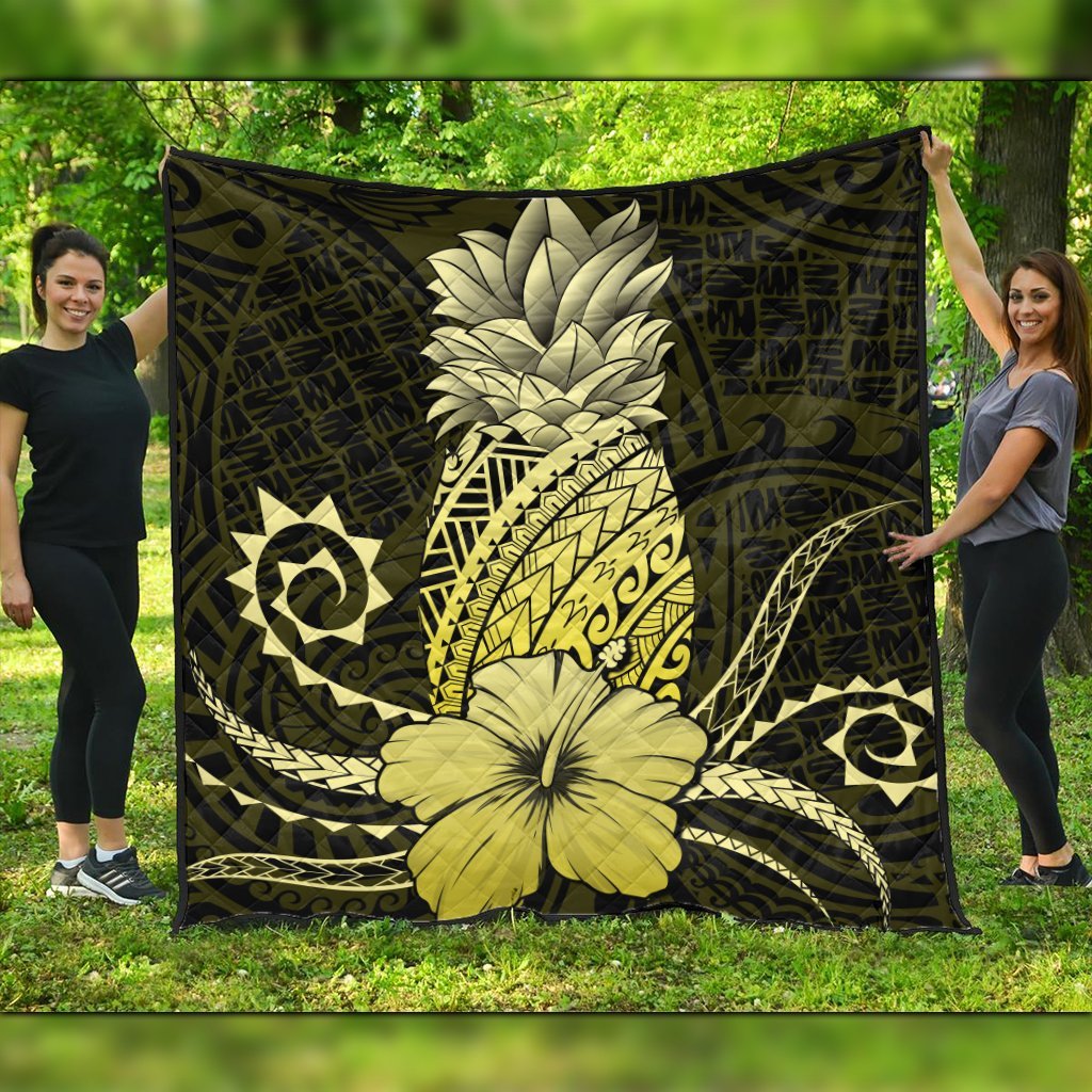 Hawaii Polynesian Pineapple Hibiscus Premium Quilts - Yellow - AH Black - Polynesian Pride