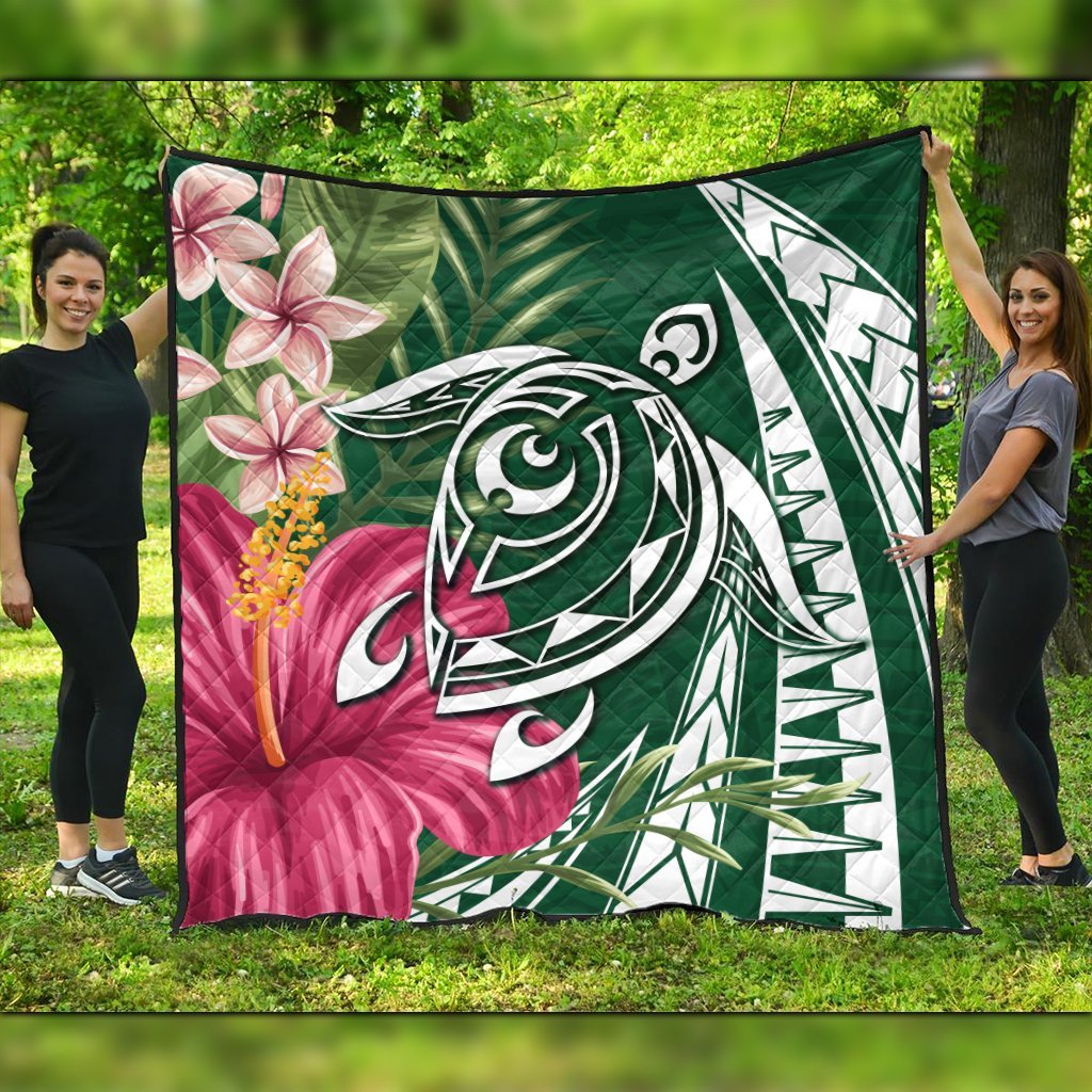 Hawaii Polynesian Turtle Tropical Hibiscus Plumeria Premium Quilts - Green - AH Black - Polynesian Pride