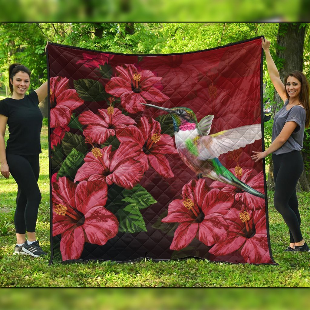 Hawaii Red Hibiscus Humming Bird Premium Quilts - AH Black - Polynesian Pride