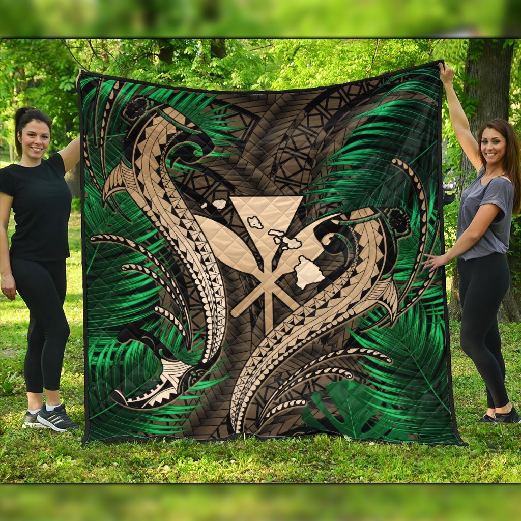 Hawaii Shark Polynesian Tropical Premium Quilts - Gold - AH Black - Polynesian Pride