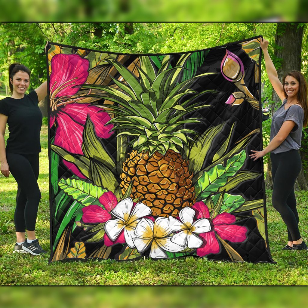 Hawaii Tropical Flowers Pineapple Premium Quilts - AH Black - Polynesian Pride