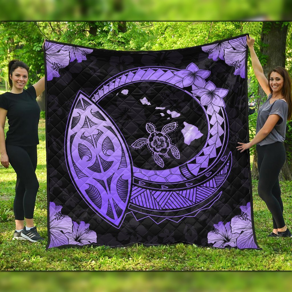 Hawaii Turtle Hibiscus Map Polynesian Premium Quilts Violet - AH Black - Polynesian Pride