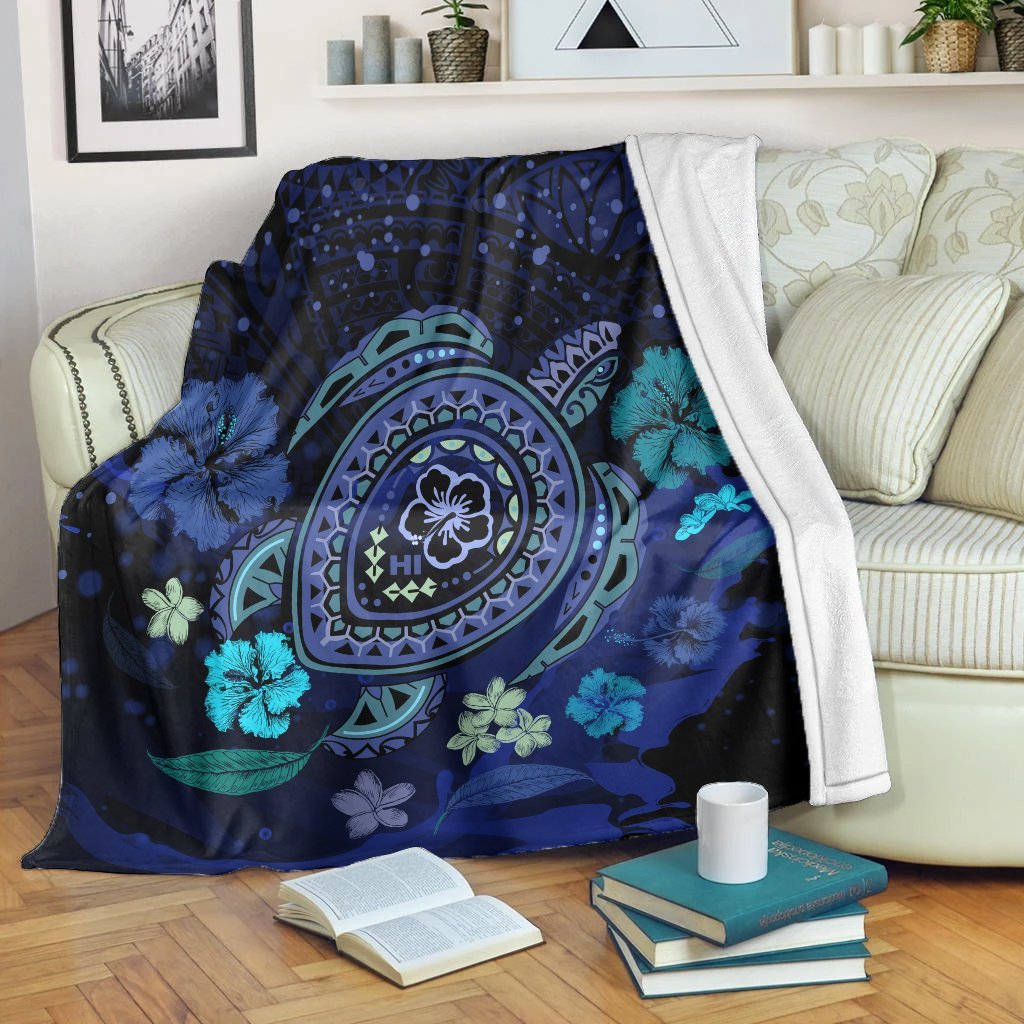 Hawaiian Blue Ocean Honu And Flowers Premium Blankets AH White - Polynesian Pride