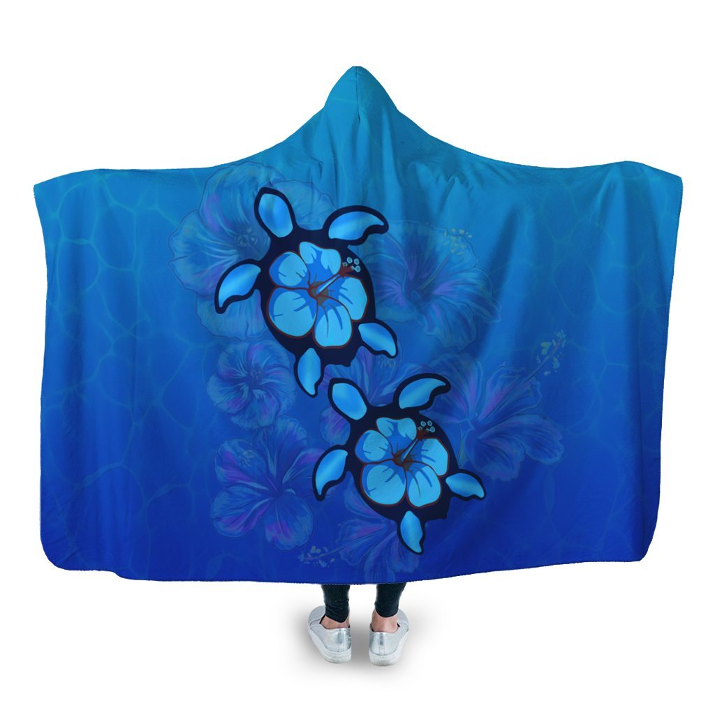 Hawaiian Blue Turtle and Hibiscus Polynesian Hooded Blanket - AH Hooded Blanket White - Polynesian Pride