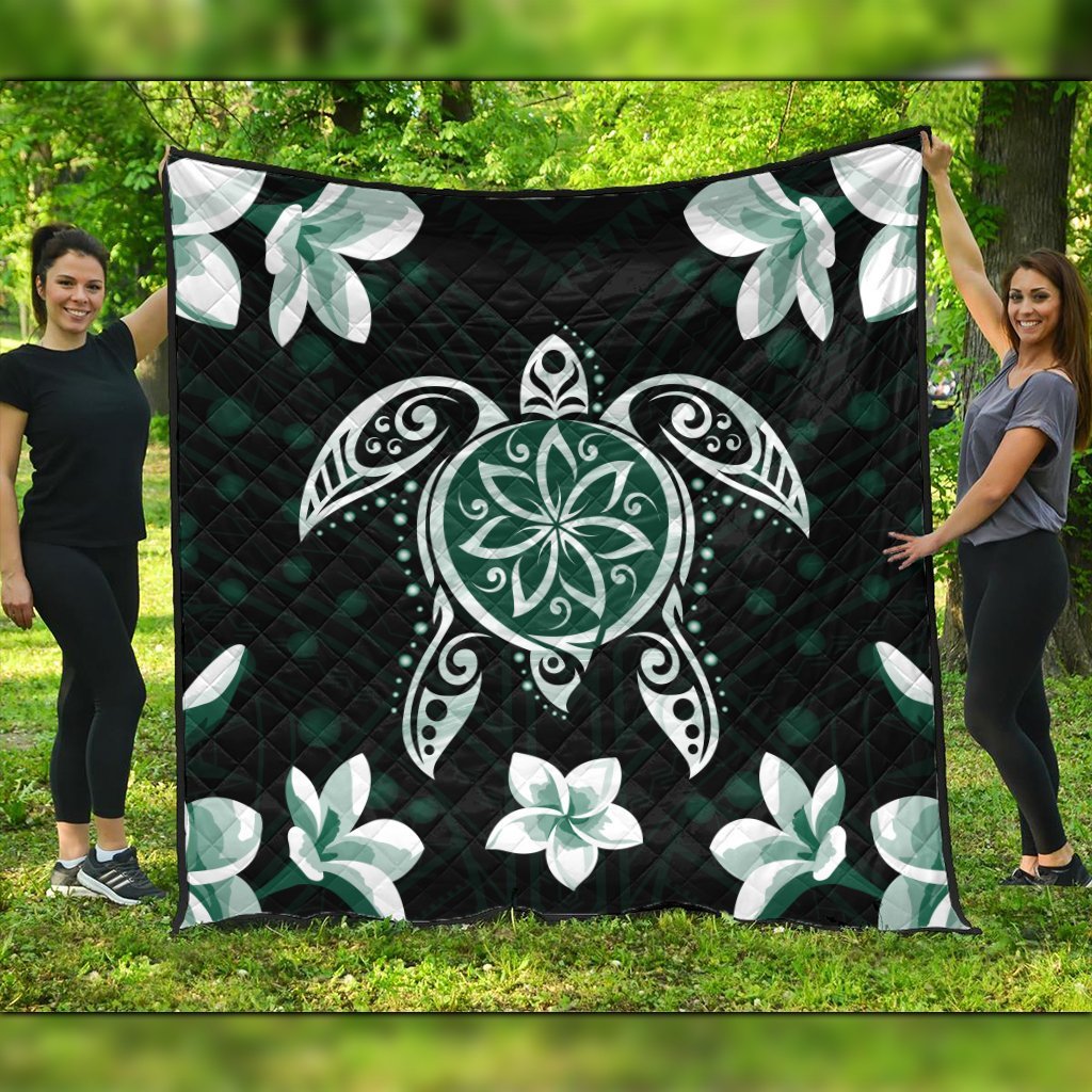 Hawaiian Greenie Turtle Plumeria Premium Quilts AH Black - Polynesian Pride