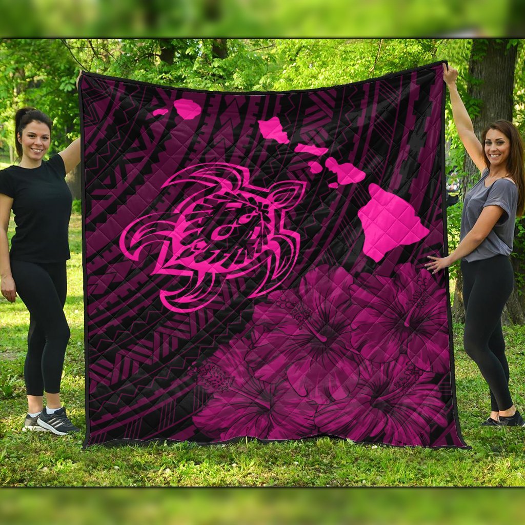 Hawaiian Hibiscus Sea Turtle Swim Polynesian Premium Quilts - Pink - AH Black - Polynesian Pride