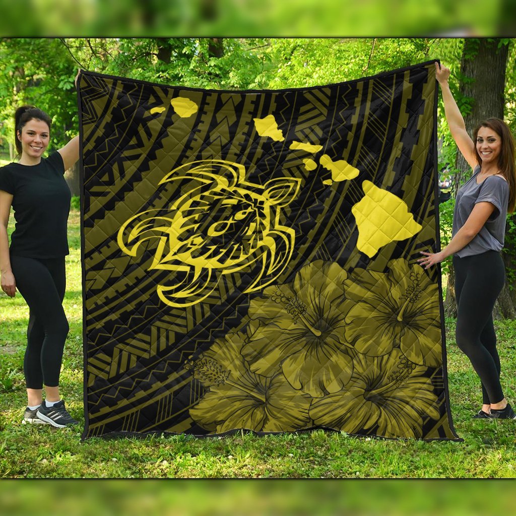 Hawaiian Hibiscus Sea Turtle Swim Polynesian Premium Quilts - Yellow - AH Black - Polynesian Pride