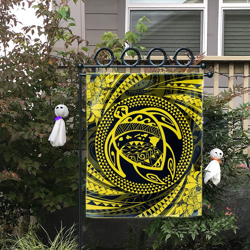 Hawaiian Kanaka Honu Hibiscus Tornando Polynesian Yellow Flag - AH - Polynesian Pride