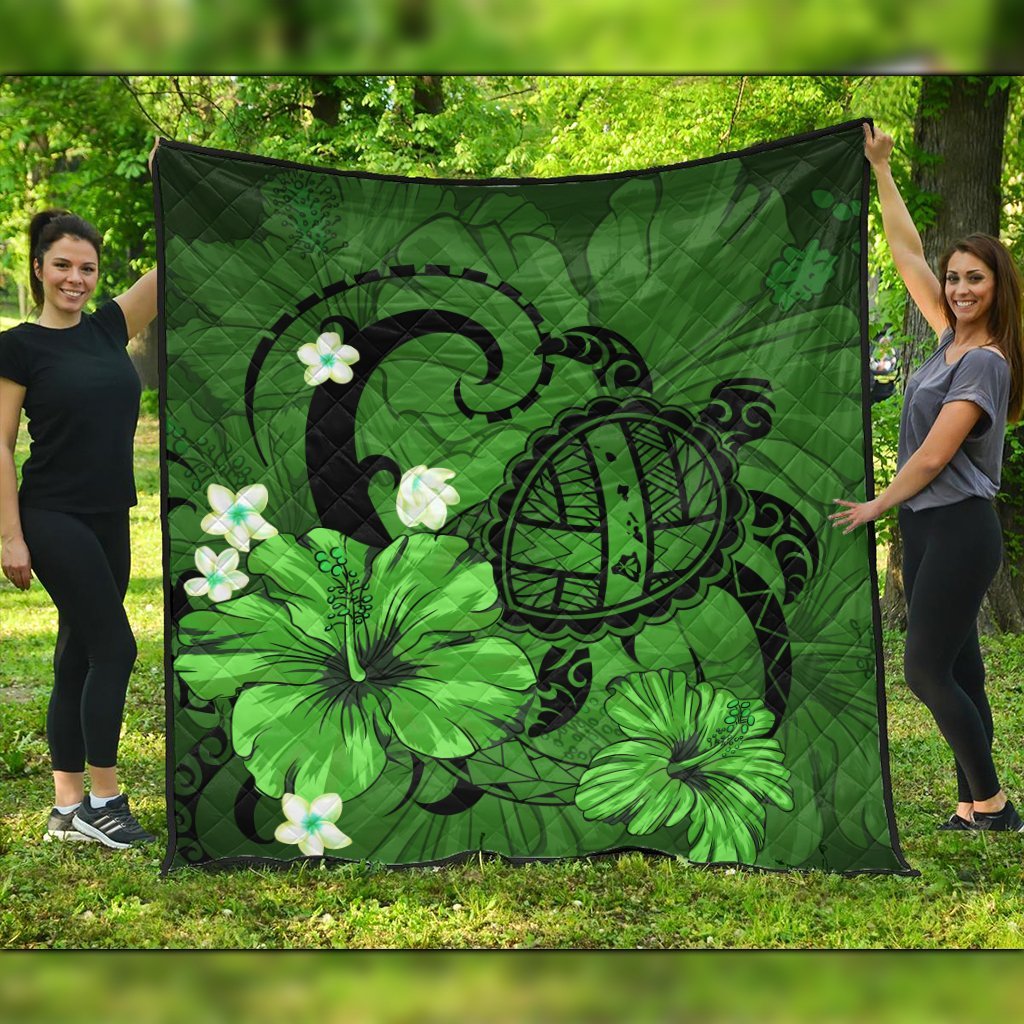 Hawaiian Map Big Turtle Hibiscus Plumeria Tribal Polynesian Premium Quilts - Green - AH Black - Polynesian Pride