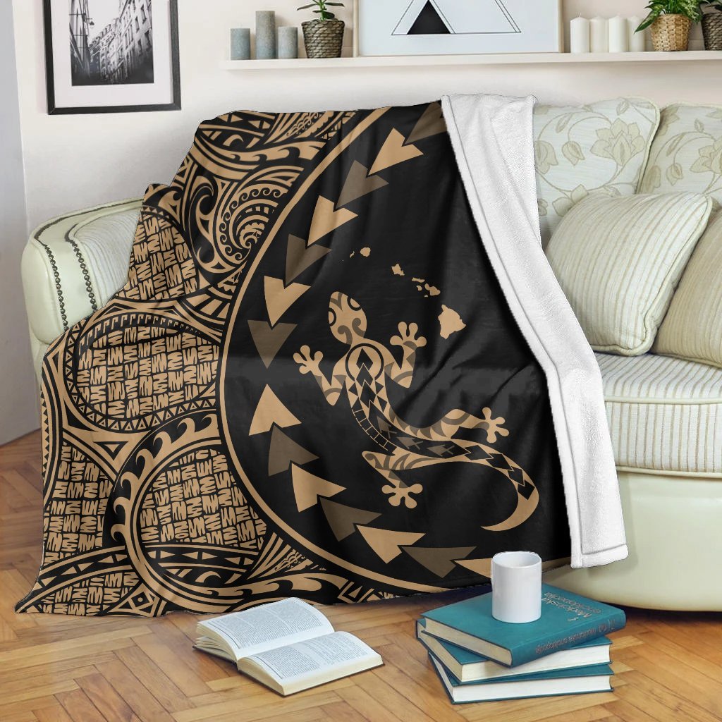 Hawaiian Map Gecko Tattoo Kakau Polynesian Premium Blankets Gold AH White - Polynesian Pride