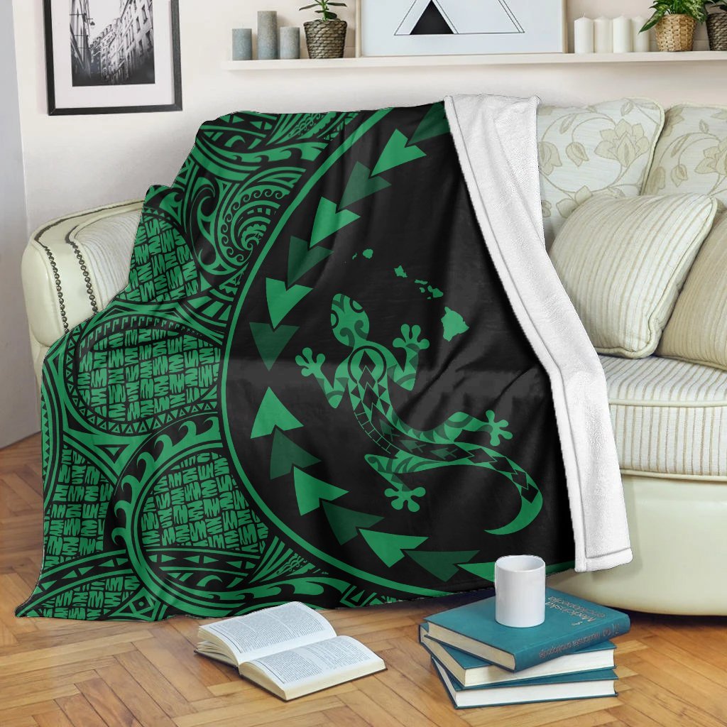 Hawaiian Map Gecko Tattoo Kakau Polynesian Premium Blankets Green AH White - Polynesian Pride