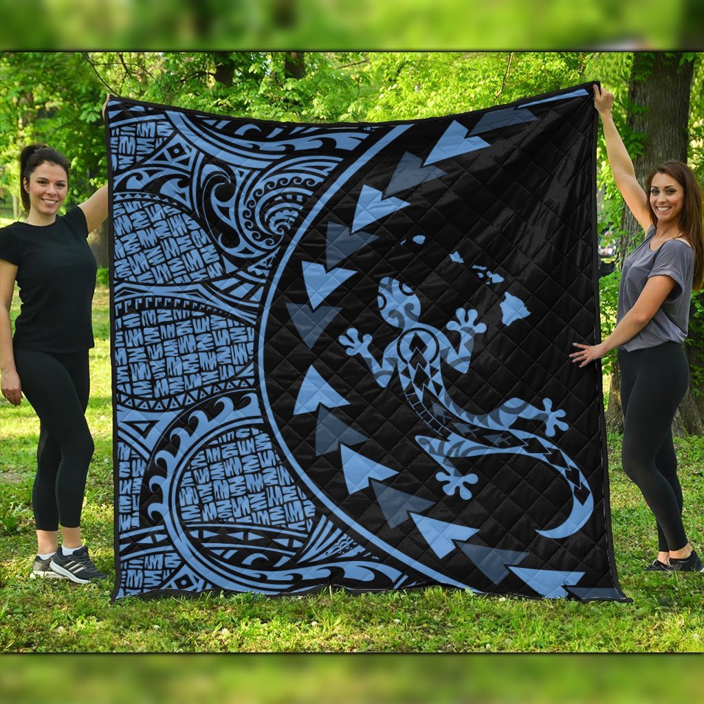 Hawaiian Map Gecko Tattoo Kakau Polynesian Premium Quilts Pastel Blue AH Black - Polynesian Pride