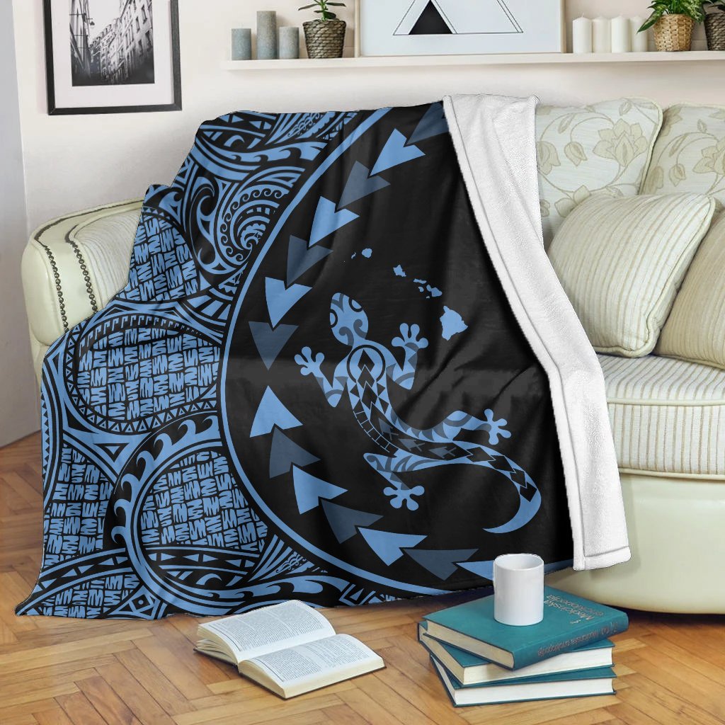 Hawaiian Map Gecko Tattoo Kakau Polynesian Premium Blankets Pastel Blue AH White - Polynesian Pride