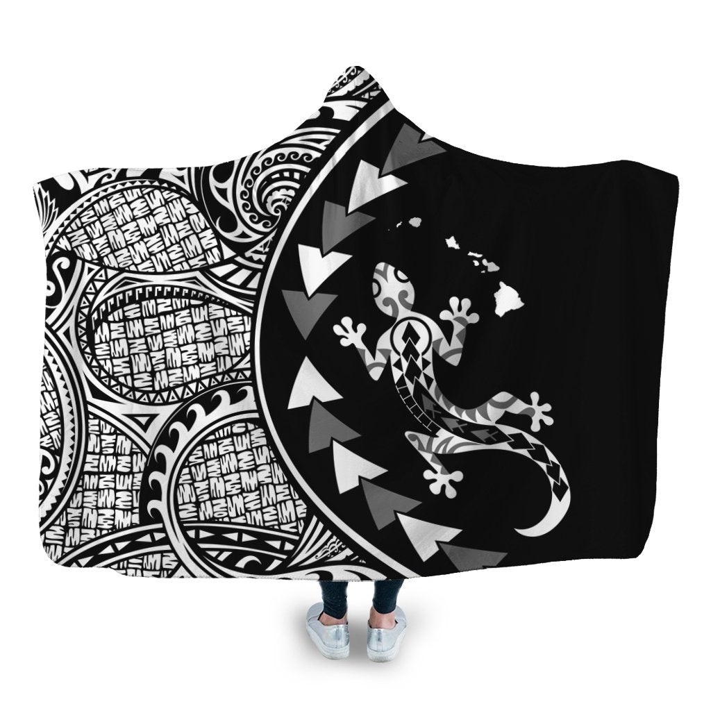 Hawaiian Map Gecko Tattoo Kakau Polynesian Hooded Blanket White AH Hooded Blanket White - Polynesian Pride