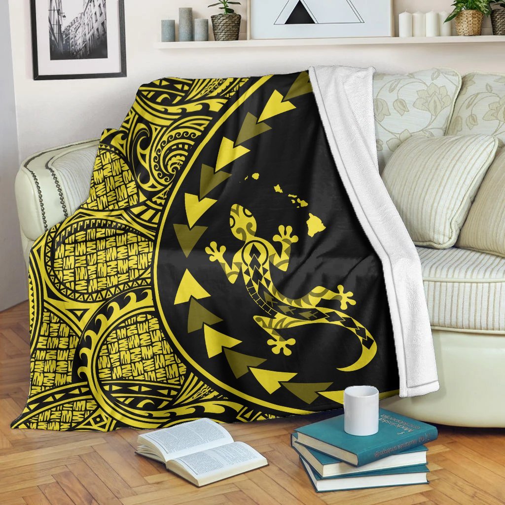 Hawaiian Map Gecko Tattoo Kakau Polynesian Premium Blankets Yellow AH White - Polynesian Pride